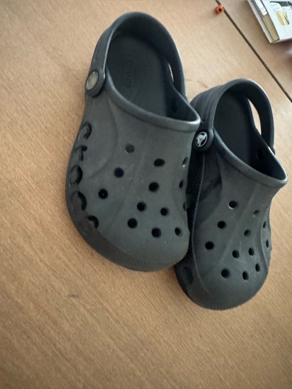 Crocs black kids